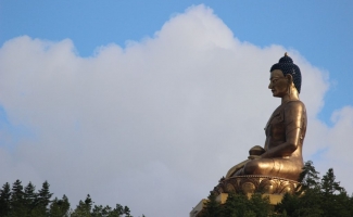 buddha stupa thimphu